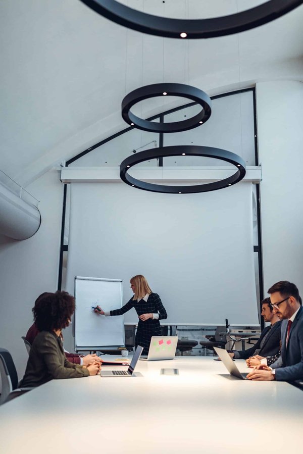 What Is the Impact of High-Frequency Chest Wall Oscillation on Bronchiectasis Management?